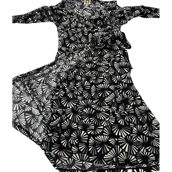 Anne Klein Size Small Black Gray‎ Faux Wrap Dress Geometric Body Con Career - Picture 10 of 11
